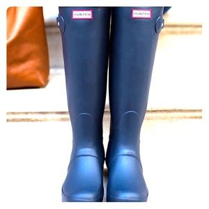 Hunter Wide Leg Boots Brand New Never Worn